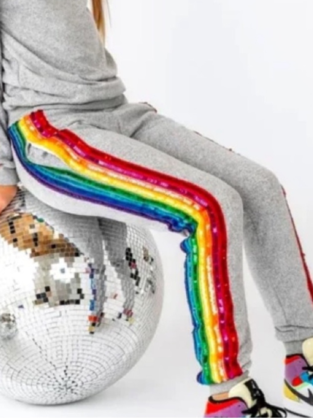 Lola + The Boys Kids Gray Heather Rainbow Sequin Stripe Jogger Sweatpants